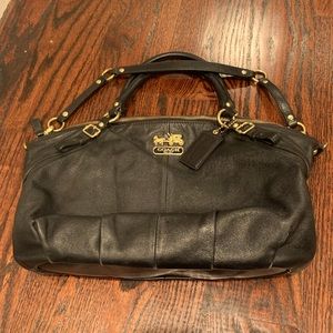 Coach- Shoulder Bag